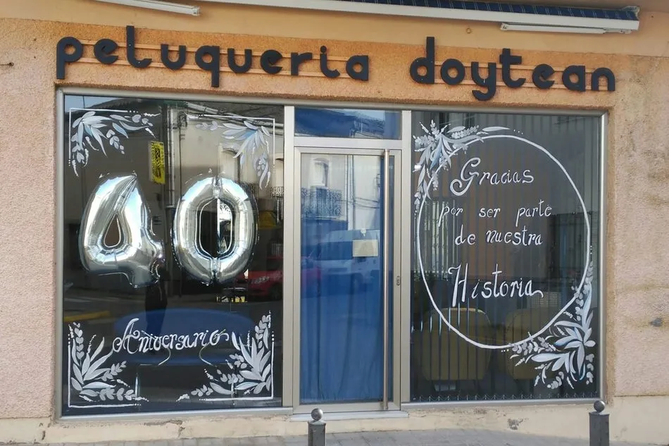Foto 4 - Peluquer&iacute;a Doytean celebra la llegada a su 40&ordm; aniversario en Vitigudino