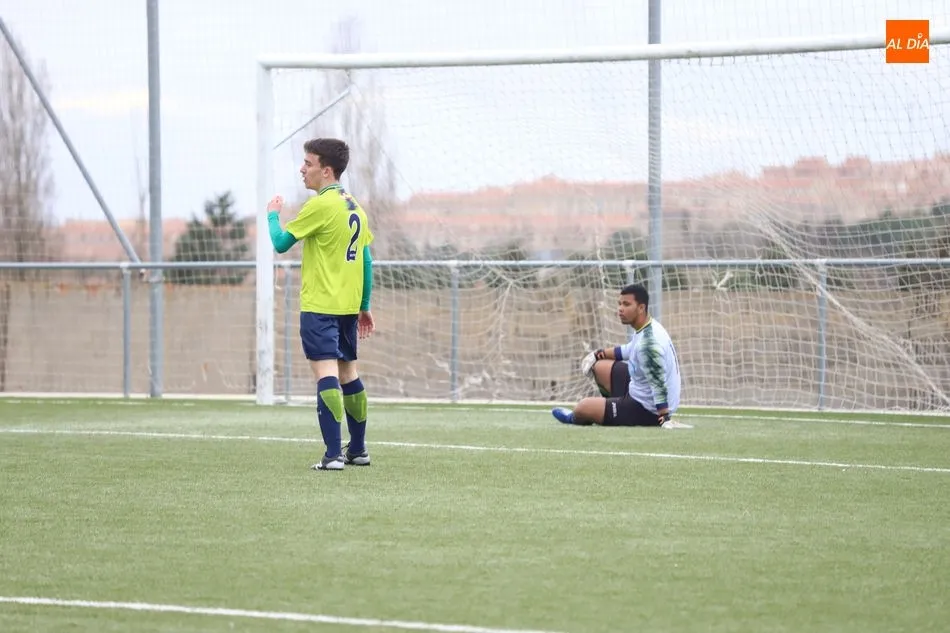 Foto 4 - Resultados, clasificaciones e im&aacute;genes del f&uacute;tbol base provincial