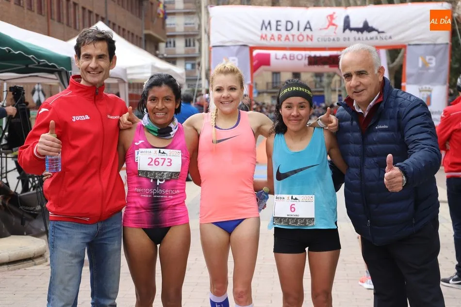 Foto 2 - Incontestables triunfos de Roberto Bueno y M&oacute;nica Guti&eacute;rrez en la Media Marat&oacute;n Ciudad de...