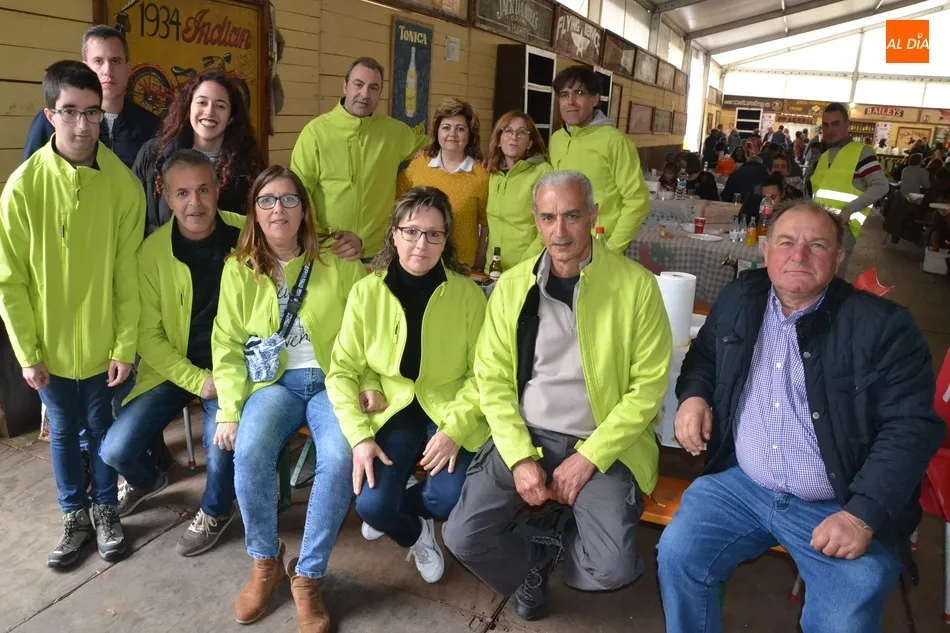 Foto 8 - La lluvia y el sol se alternan en las primeras horas de la jornada de clausura del Carnaval 2020  