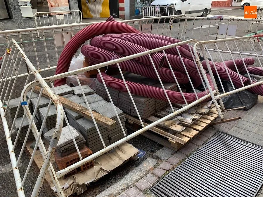Foto 2 - Los efectos del viento provocan 14 intervenciones de los Bomberos municipales