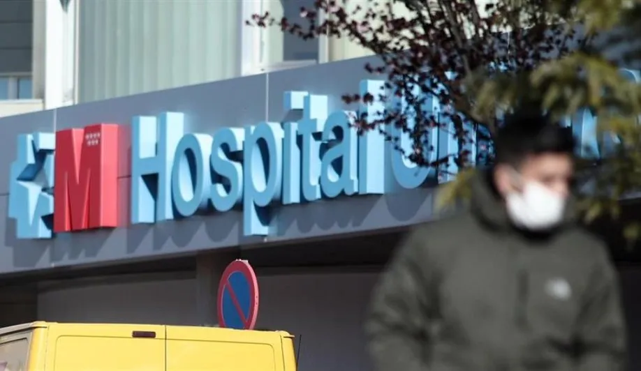 El Ministerio estudiará con las comunidades autónomas elevar el nivel de alerta contra el brote