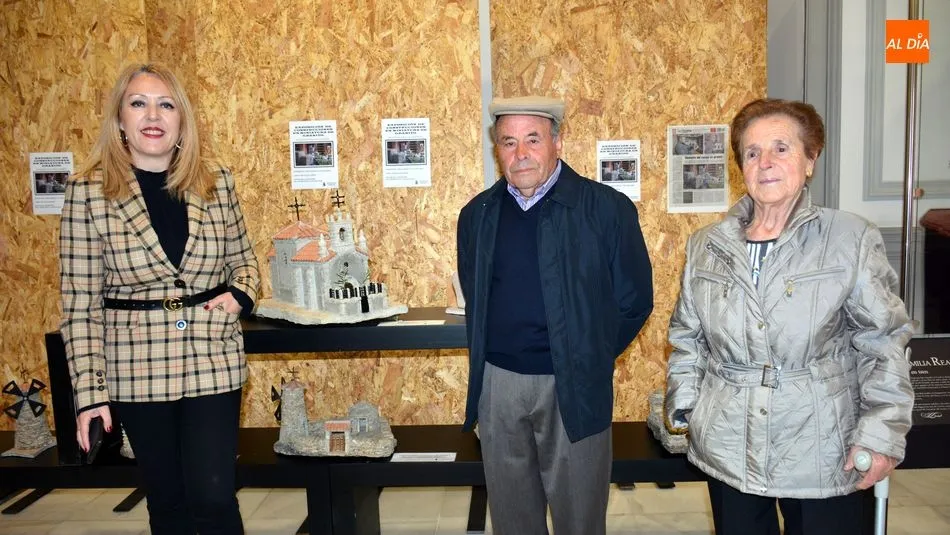 Foto 8 - Julio Calder&oacute;n muestra sus construcciones de granito en miniatura en la Casa de los Condes de...