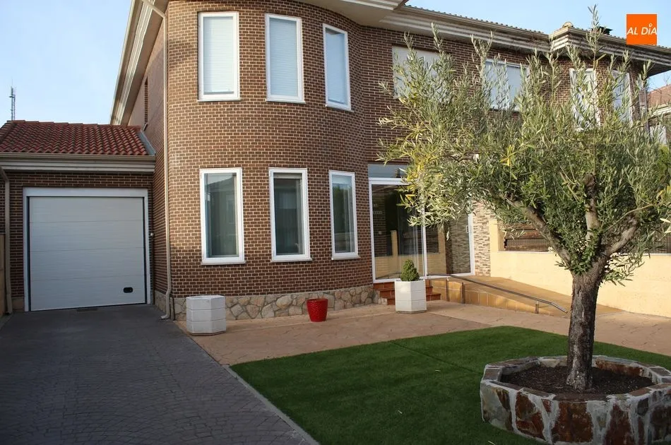 Venta de chalet adosado en Alba de Tormes