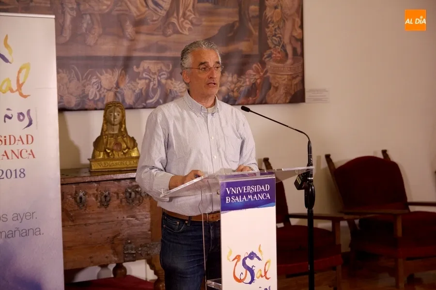 El profesor titular de Medicina Preventiva y Salud Pública de la Facultad de Medicina de la Universidad de Salamanca (USAL), Luis Félix Valero. Foto de Javier Herrero