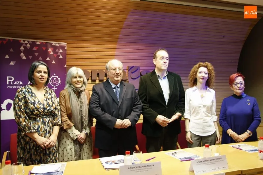 Foto 4 - &ldquo;La mujer empresaria se encuentra con las mismas dificultades que tiene la trabajadora&rdquo;    &nbsp;  