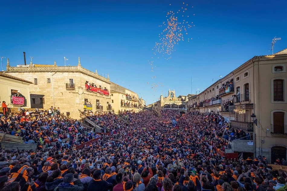 Foto 8 - Elegidas las 12 im&aacute;genes que ilustrar&aacute;n el Calendario Carnavalero 2020/2021  