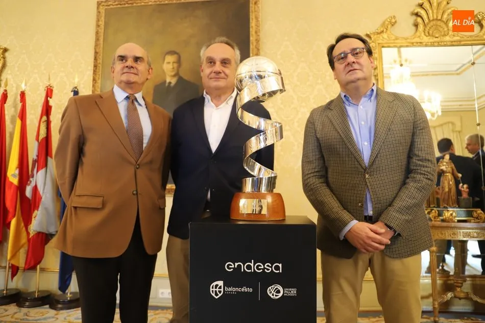 Foto 3 - Carbayo augura que Salamanca se volcar&aacute; con la Copa de la Reina y destaca el valor de esta...
