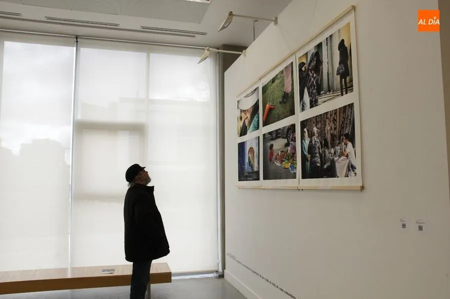 Foto 3 - Una exposici&oacute;n fotogr&aacute;fica de Raquel Barbero inaugura los actos del D&iacute;a de la Mujer