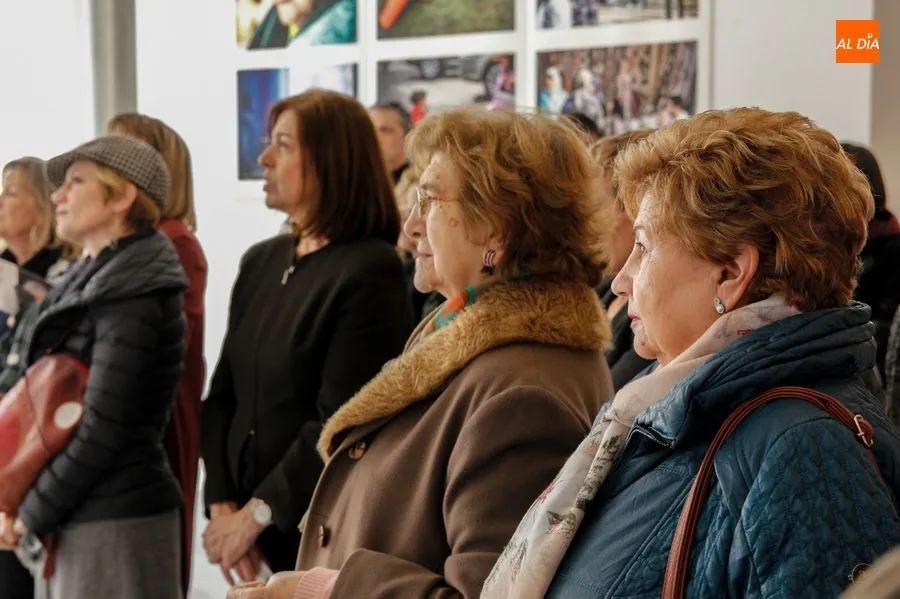 Foto 2 - Una exposici&oacute;n fotogr&aacute;fica de Raquel Barbero inaugura los actos del D&iacute;a de la Mujer