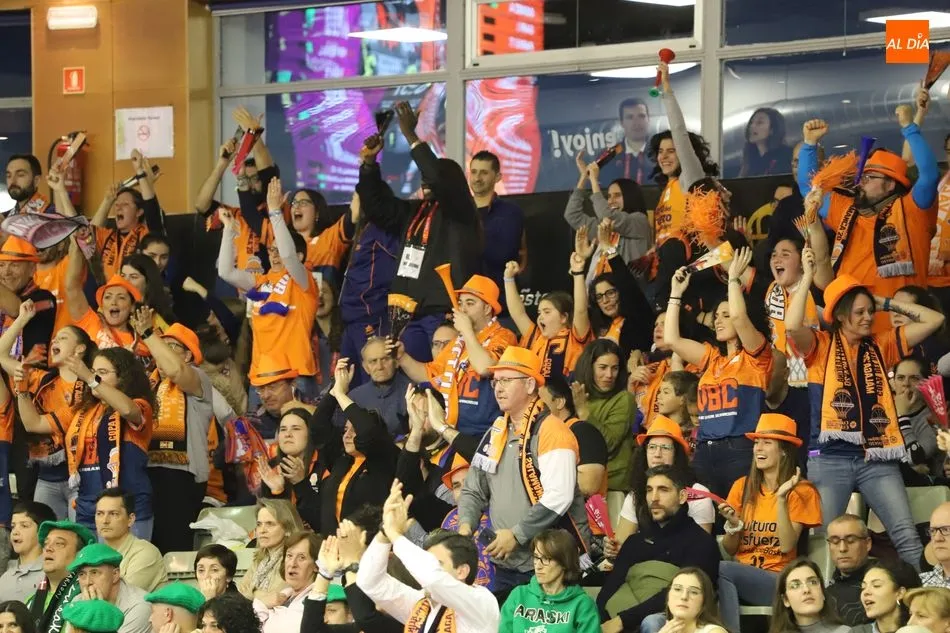 Foto 2 - Salamanca tampoco falla en el segundo d&iacute;a de Copa con un Multiusos en plena racha
