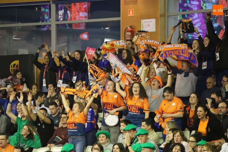 Foto 10 - Salamanca tampoco falla en el segundo d&iacute;a de Copa con un Multiusos en plena racha