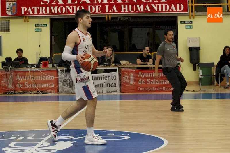 Foto 9 - La USAL CB Tormes cae sobre la bocina (80-82) y el Aquimisa Carbajosa logra su vig&eacute;sima victoria...