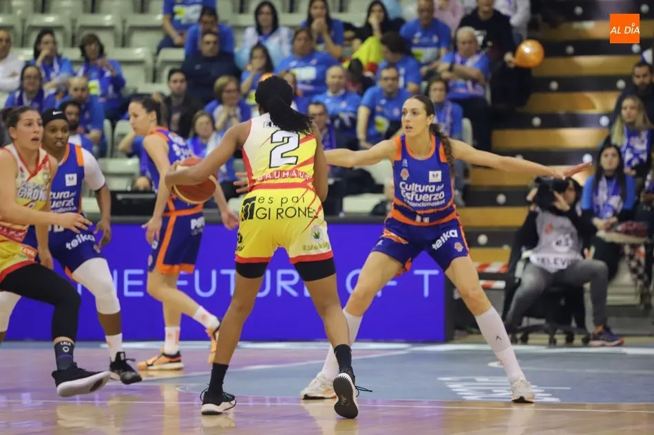 Foto 9 - El Uni Girona bate al Valencia Basket y se jugar&aacute; la Copa con el Perfumer&iacute;as Avenida en la final...