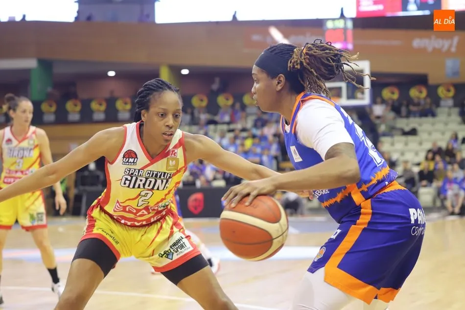 Foto 7 - El Uni Girona bate al Valencia Basket y se jugar&aacute; la Copa con el Perfumer&iacute;as Avenida en la final...