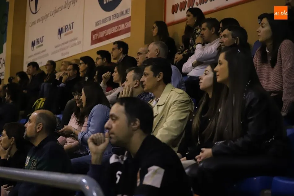 Foto 10 - El Balonmano Salamanca cae ante el Universidad de Le&oacute;n Ademar (26-31)
