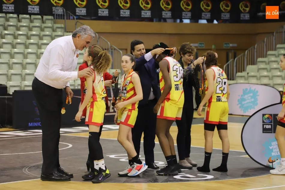 Foto 6 - El Valencia Basket se lleva la Minicopa de Salamanca