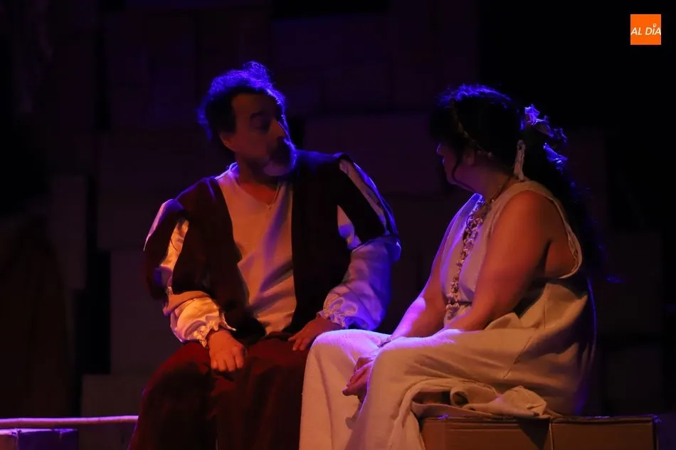 Foto 6 - Tejuelo Teatro representa &lsquo;La Tempestad&rsquo; en la Biblioteca Torrente Ballester