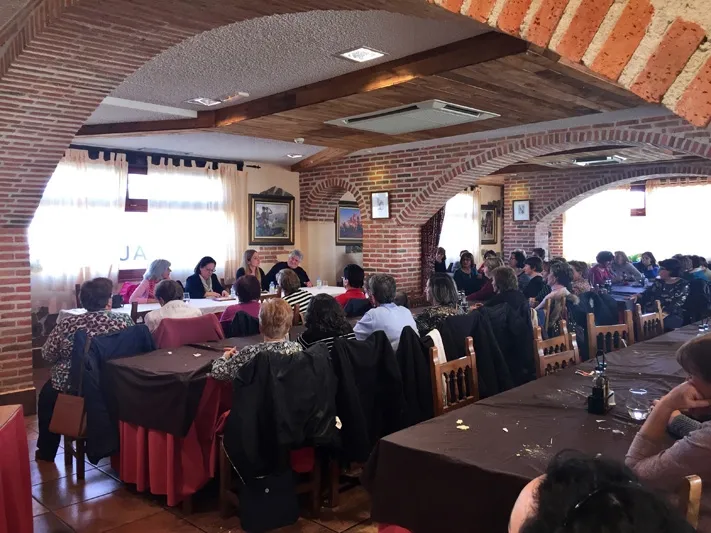Foto 3 - M&aacute;s de un centenar de mujeres participan en el encuentro anual de la Federaci&oacute;n de Mujeres...