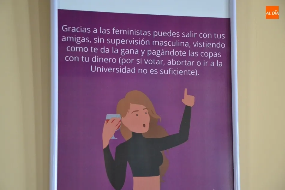 Foto 10 - El Espacio i acoge una exposici&oacute;n de reivindicativas vi&ntilde;etas hechas por mujeres  