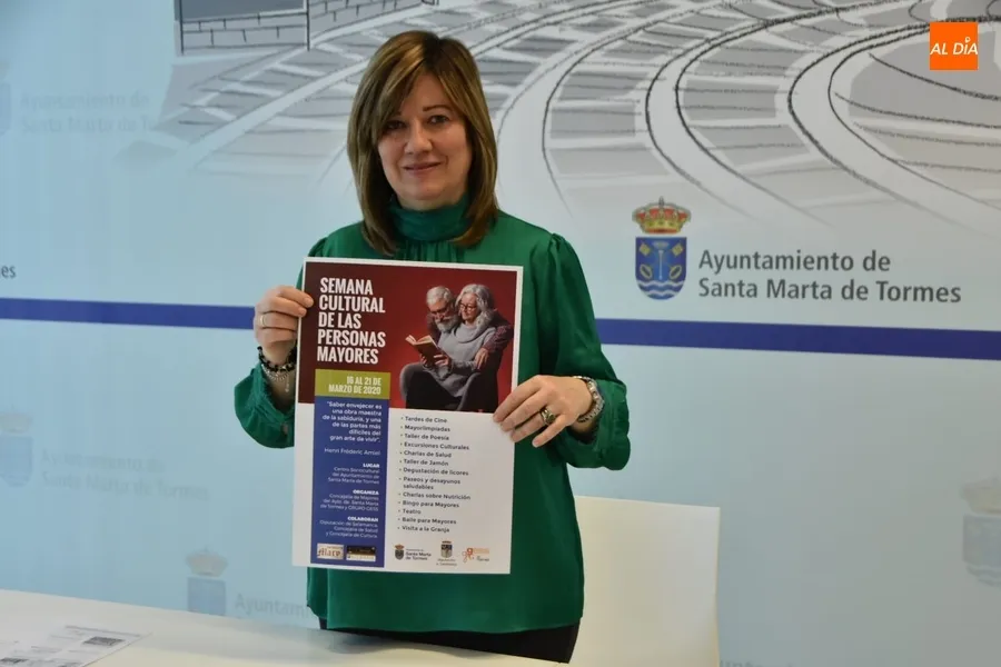 Esther Casado, durante la presentación de la I Semana Cultural de las Personas Mayores