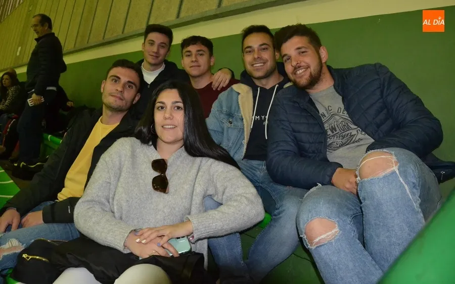 ))) El 4º Día [10 MAR]  