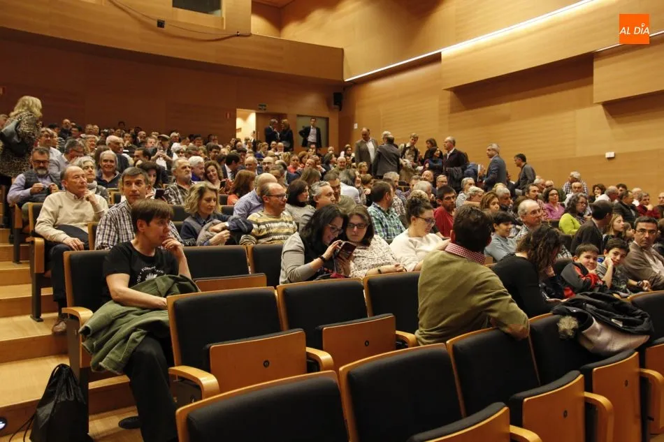 Foto 6 - Salamanca disfruta del estreno de 'Dehesa, el bosque del lince ib&eacute;rico'  