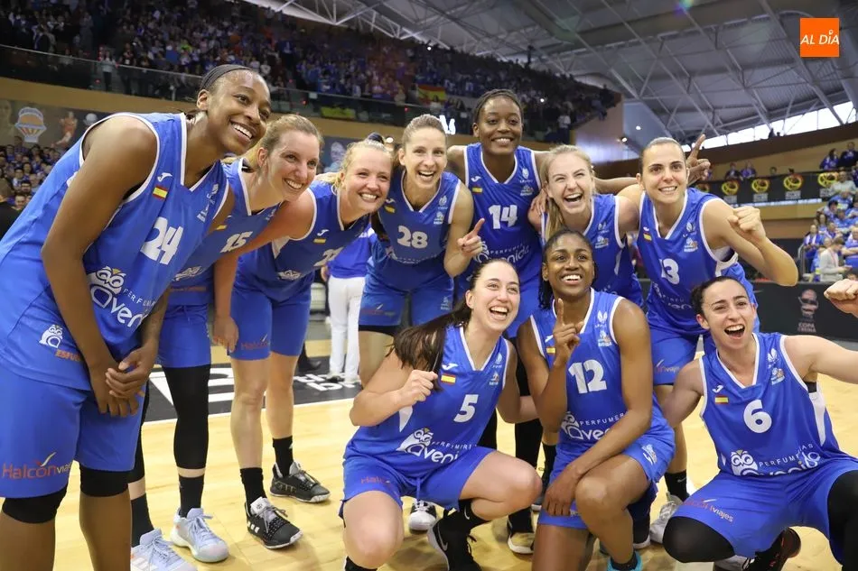 El Avenida celebra la Copa