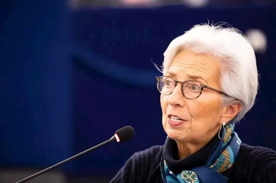 Lagarde llama a prepararse lo mejor posible para la digitalización y cambio climático: No nos esperarán | EP