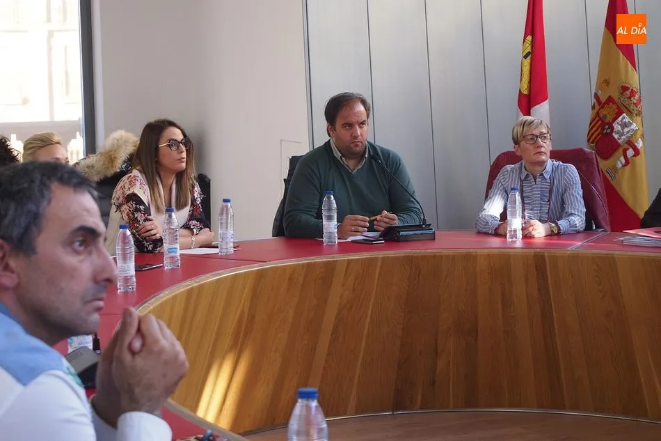 Foto 3 - Aprobado el convenio econ&oacute;mico entre Guijuelo y Campillo de Salvatierra