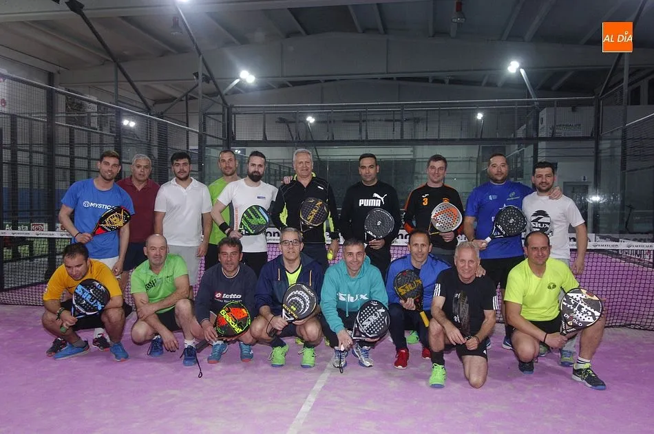 Parte del grupo de parejas participantes/ Foto: Adrián M.Pastor