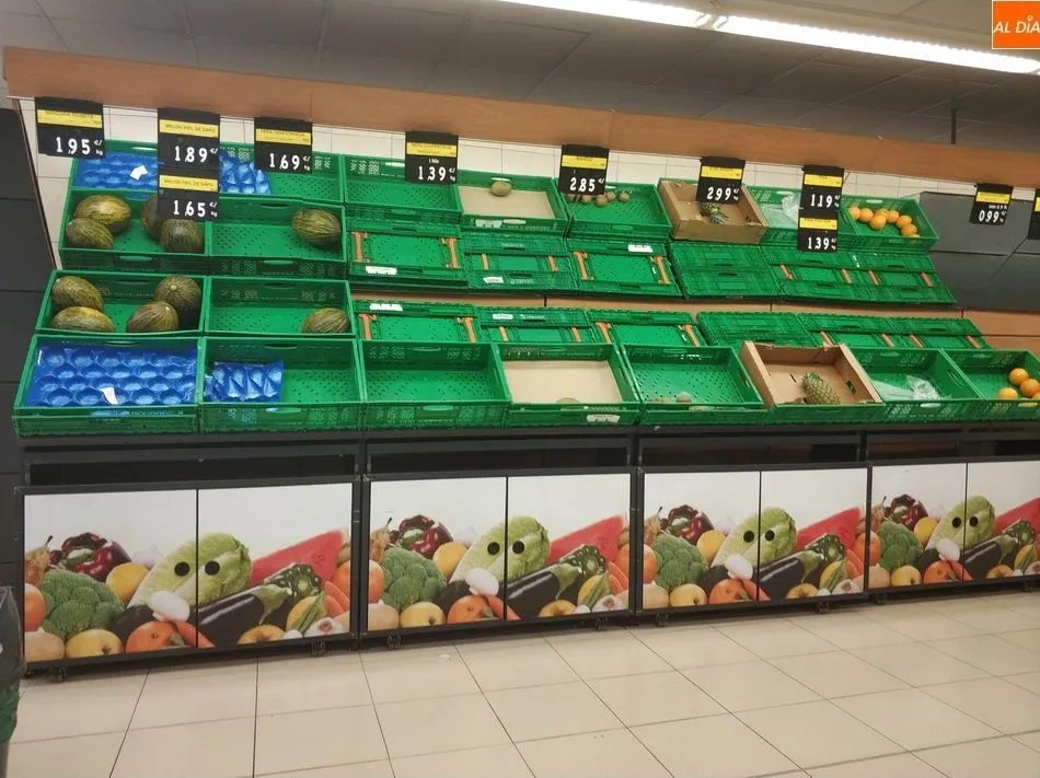Foto 4 - Segundo d&iacute;a de p&aacute;nico en los supermercados salmantinos  