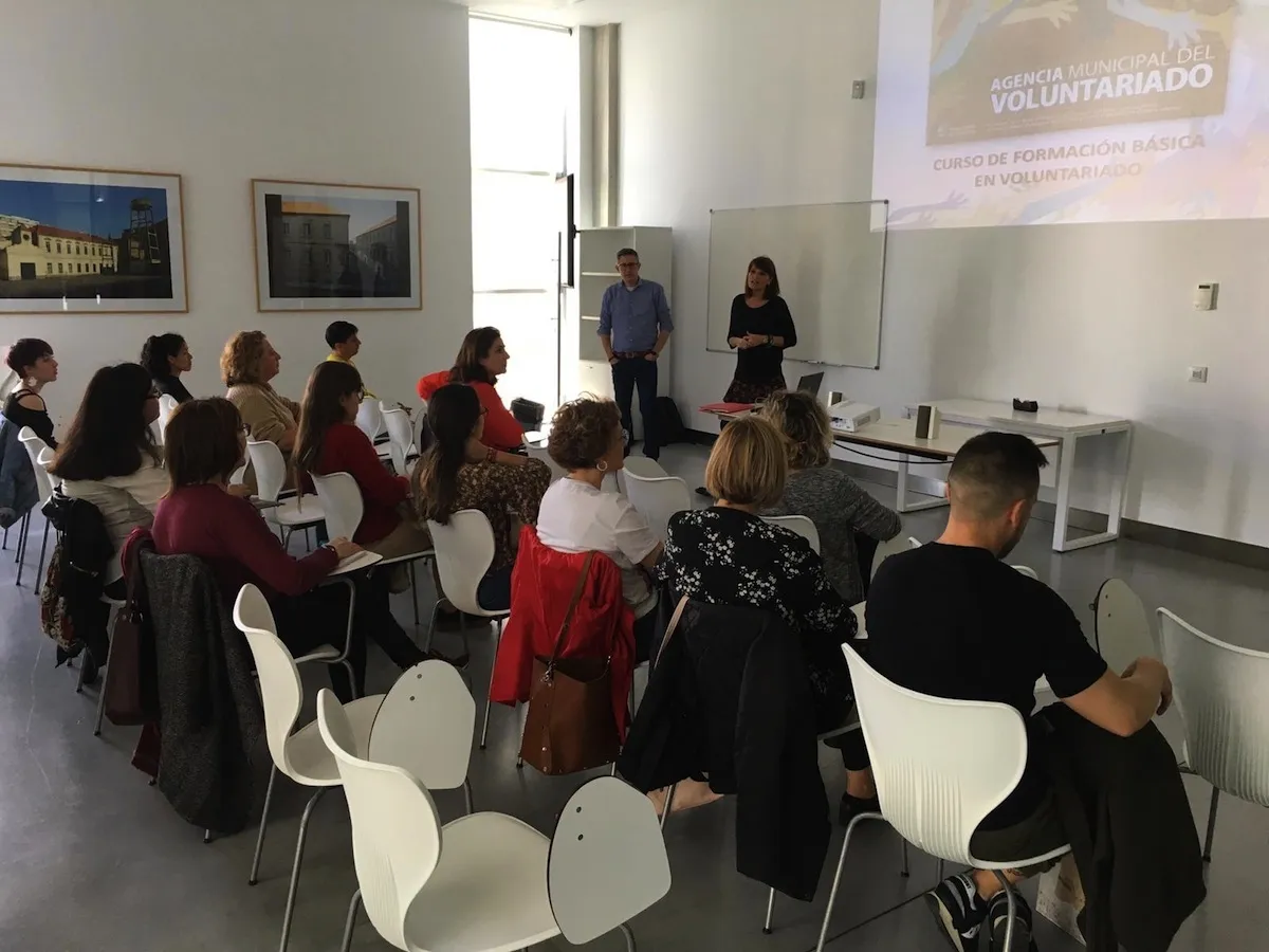 El Ayuntamiento de Salamanca fomenta el voluntariado a través de un nuevo curso de la Escuela de...