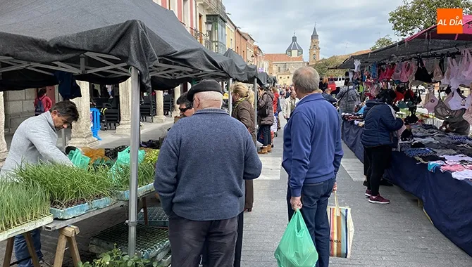 El mercadillo semanal quedara suspendido desde hoy debido a la situación generada por el Coronavirus