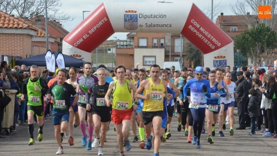 Fotografía de la Carrera Popular de Carbajosa de pasado año (Foto: Lydia González)