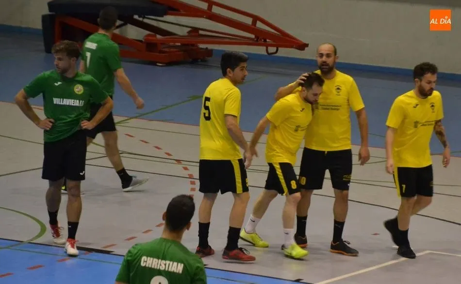El título liguero del Miróbriga Futsal deberá esperar  