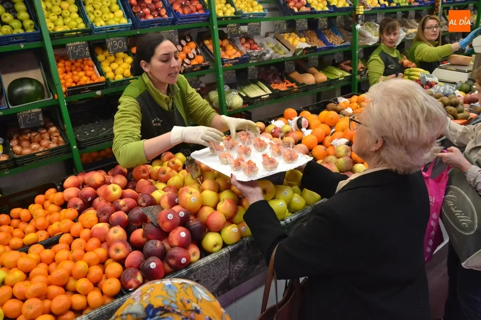 Foto 8 - Cocinamos en el Mercado vuelve a ponerse en marcha tras el par&oacute;n carnavalero  