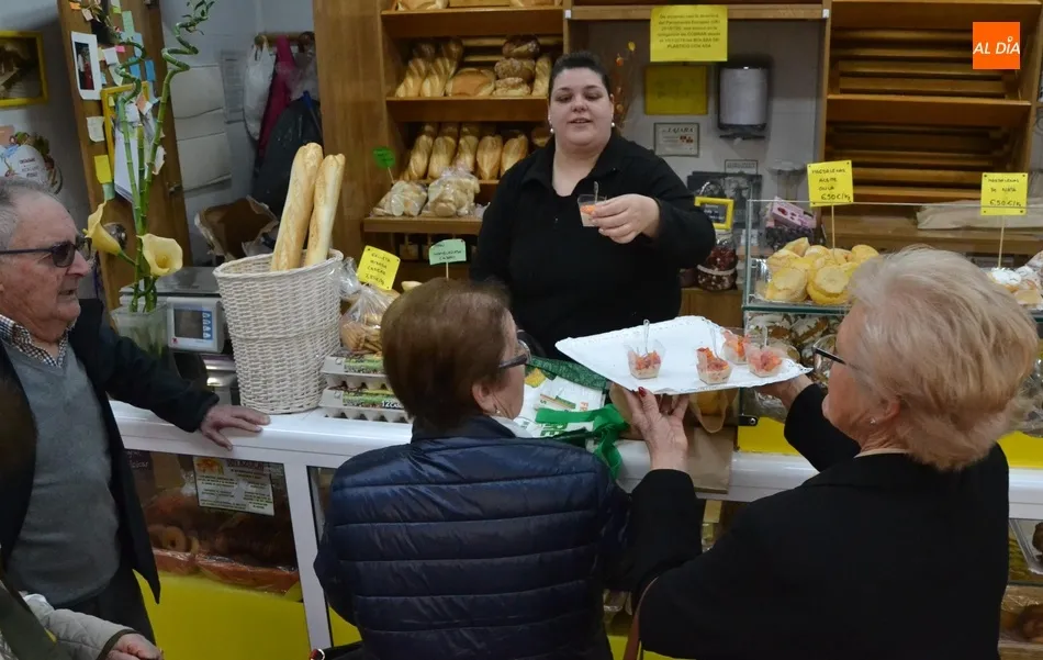 Foto 6 - Cocinamos en el Mercado vuelve a ponerse en marcha tras el par&oacute;n carnavalero  