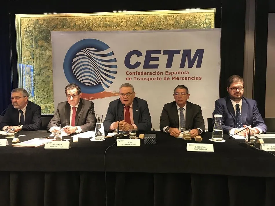 Presidente de la patronal de camioneros CETM, Ovidio de la Roza y otros directivos - CETM - Archivo