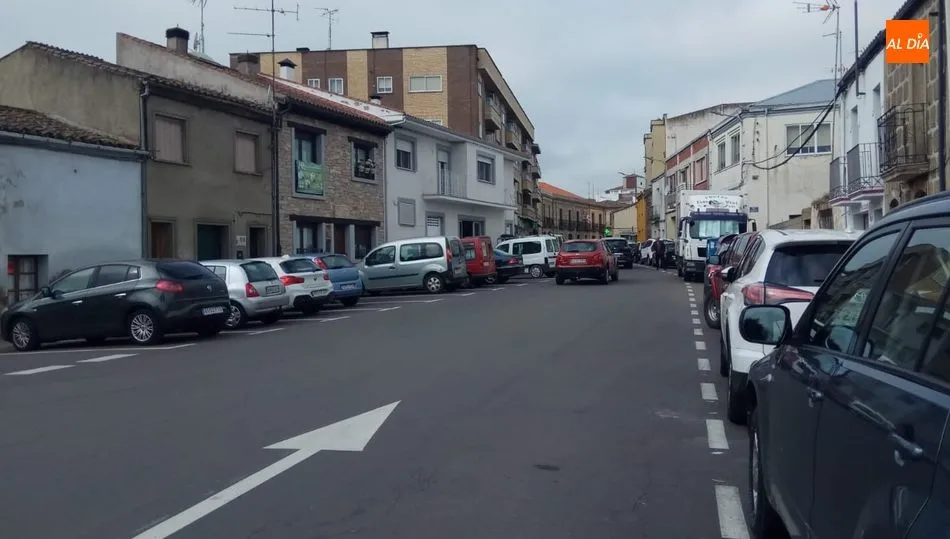 La llegada de numerosas personas procedentes de las ciudades está generando un clima de crispación que puede tener graves consecuencias / CORRAL