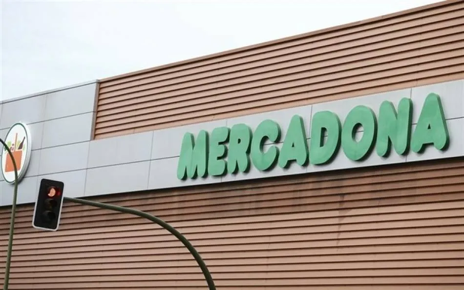 Mercadona dará este mes una prima del 20% a sus trabajadores por el esfuerzo extra realizado / Archivo