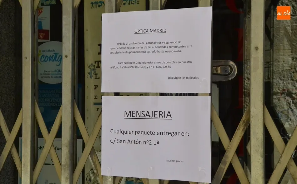 Foto 8 - La Plaza Mayor da ejemplo con un impactante cierre voluntario colectivo &ldquo;por la salud de todos&rdquo; ...