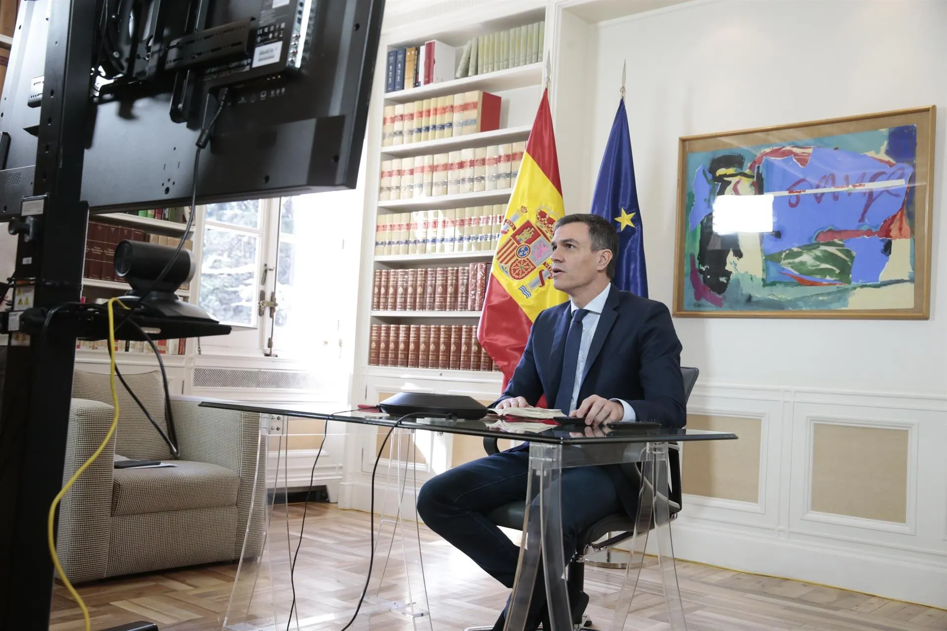El presidente del Gobierno, Pedro Sánchez, preside por videoconferencia la reunión interministerial para el seguimiento de medidas por el coronavirus, en la Moncloa / Europa Press