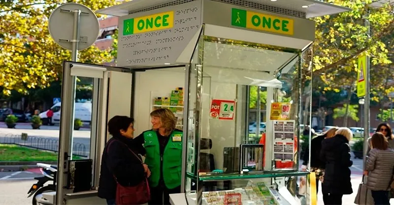 La ONCE suspende a partir de este lunes los sorteos de sus tradicionales loterías / ONCE