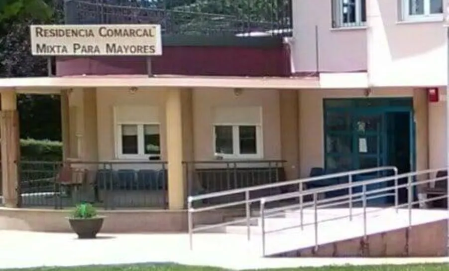 Entrada de la residencia de Linares