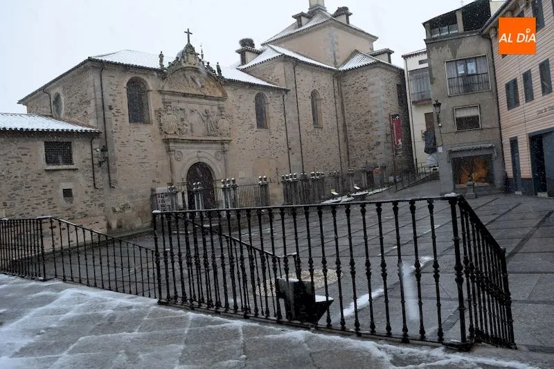 Foto 6 - La nieve cubre Alba de Tormes en plena cuarentena por el coronavirus