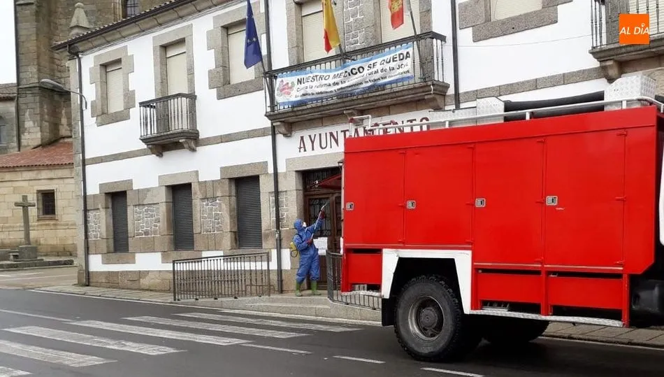 Desinfección en el Ayuntamiento de Villavieja de Yeltes
