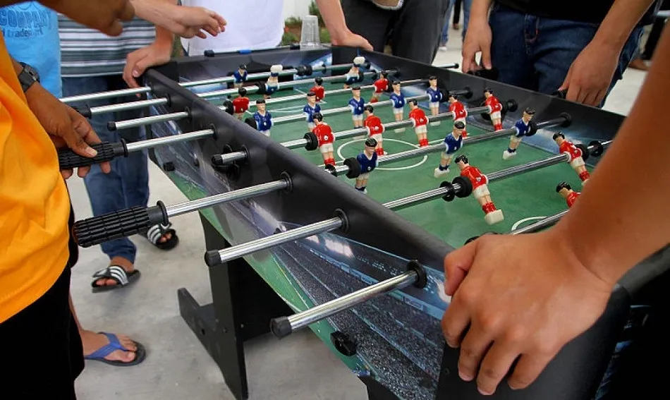 Los distintos grupos profesionales desarrollan su actividad sin equipos de protección adecuados | CCOO