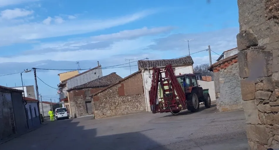 Foto 5 - Desinfecci&oacute;n cada martes y apoyo al municipio
