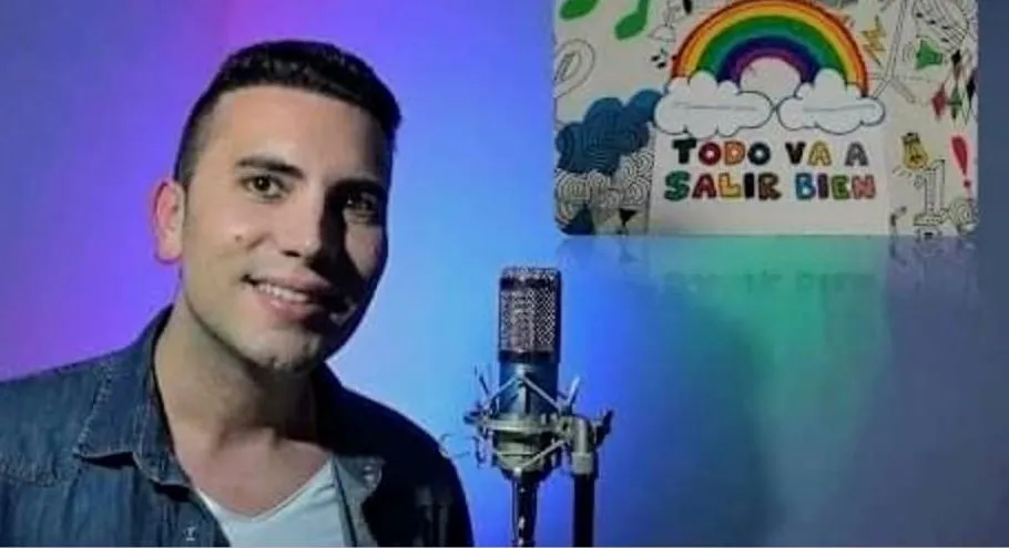 El cantante de Sancti-Spíritus Pablo Plaza ofrece conciertos en directo en redes sociales  